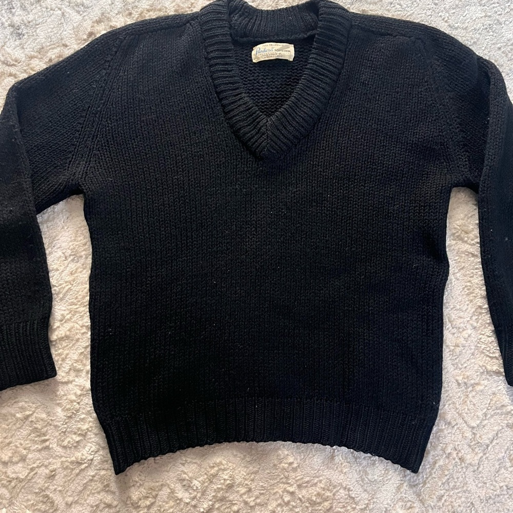 Virgin wool Pandora Black 100% Wool Sweater woman’s size small - Picture 1 of 5